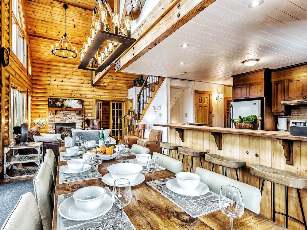 Luxury Chalet, 5 Bedrooms photo 1