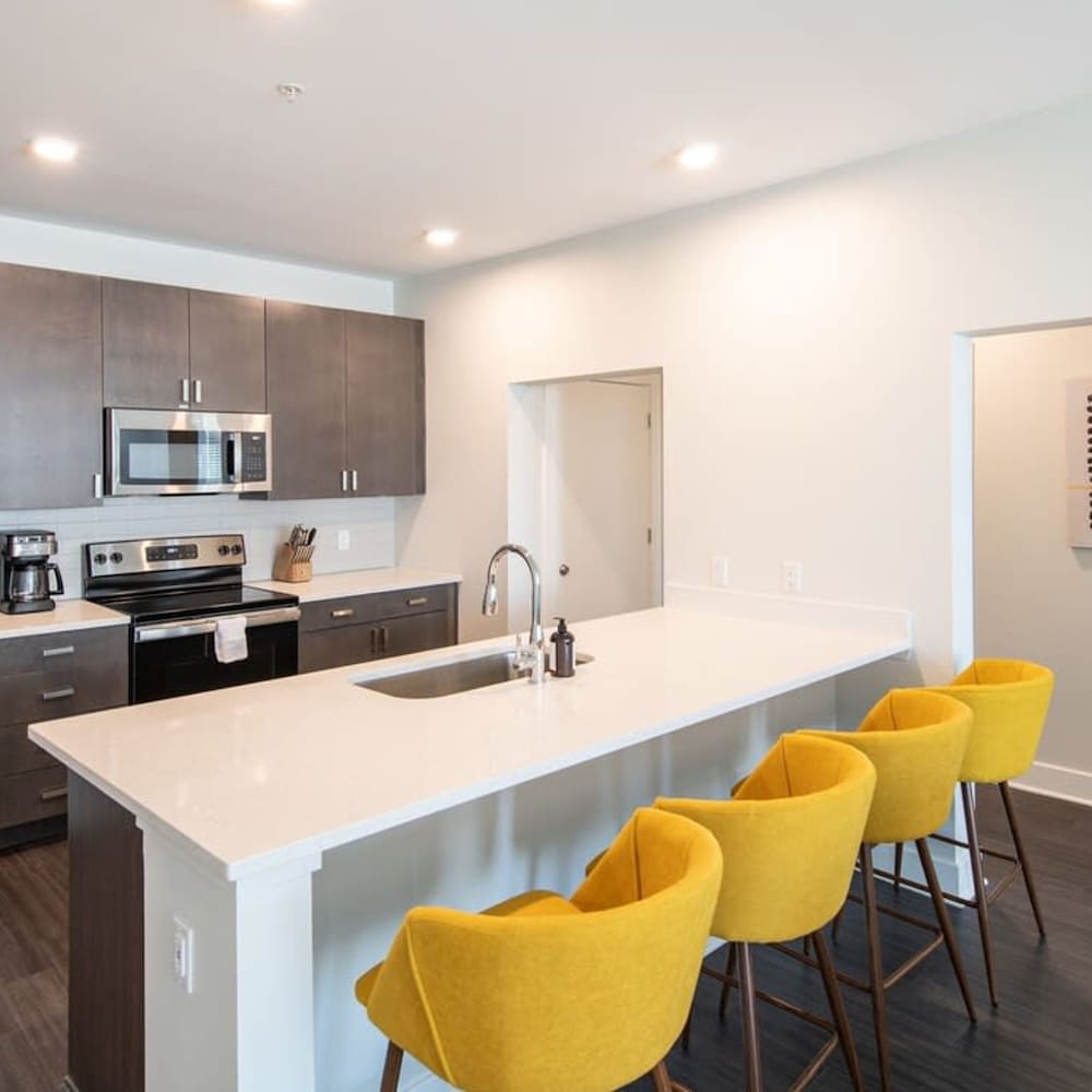 Cozysuites Wspaniałe mieszkanie z 3 sypialniami w centrum Cincinnati, Zdjęcie 48