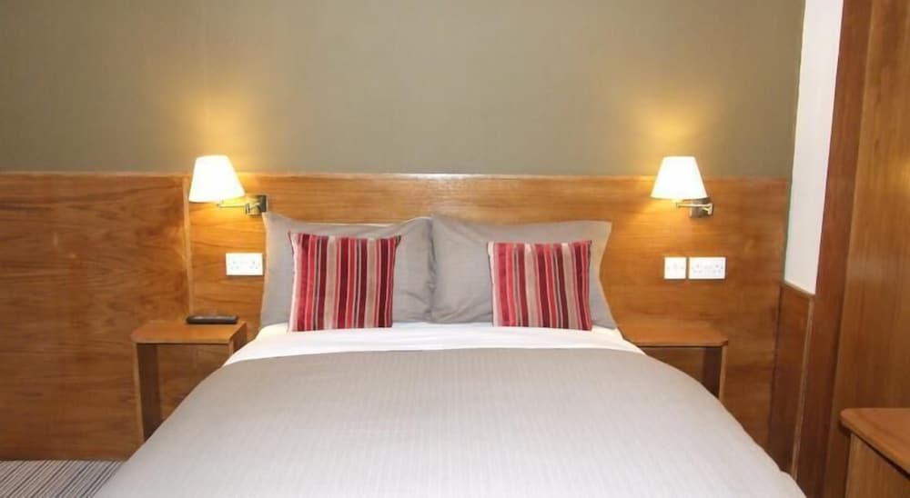 Classic Double Room - Photo 13