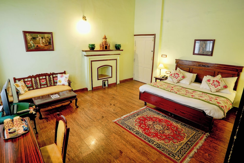 Deluxe Room - Photo 1