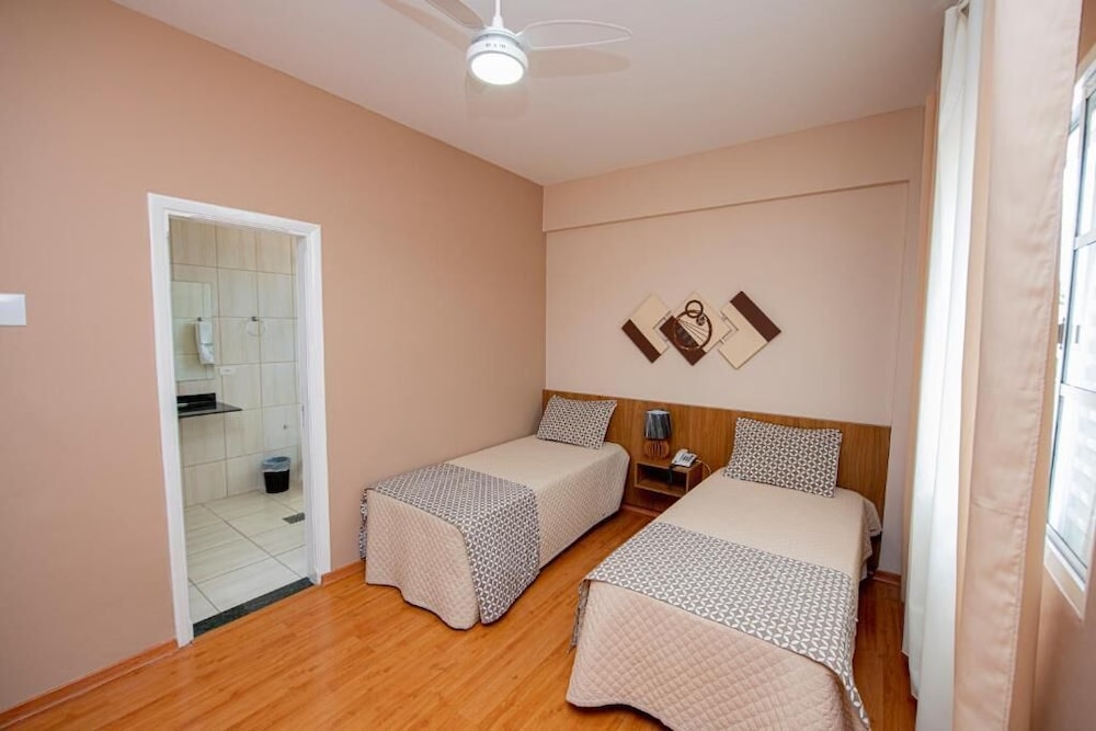 Standard Twin Room photo 1