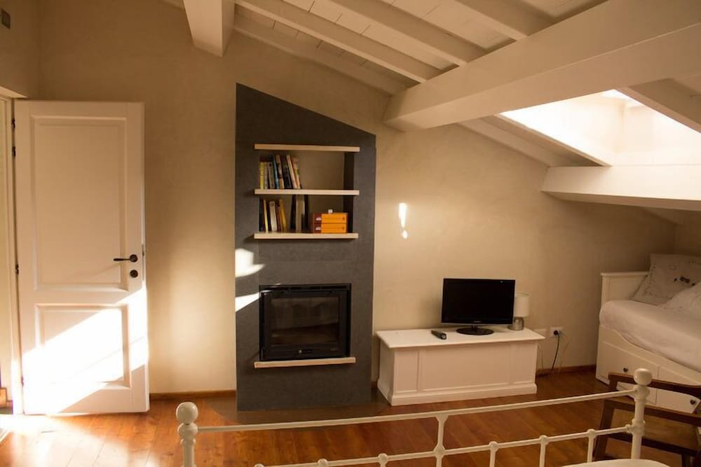 Luxury Suite (4 Pax) photo 2