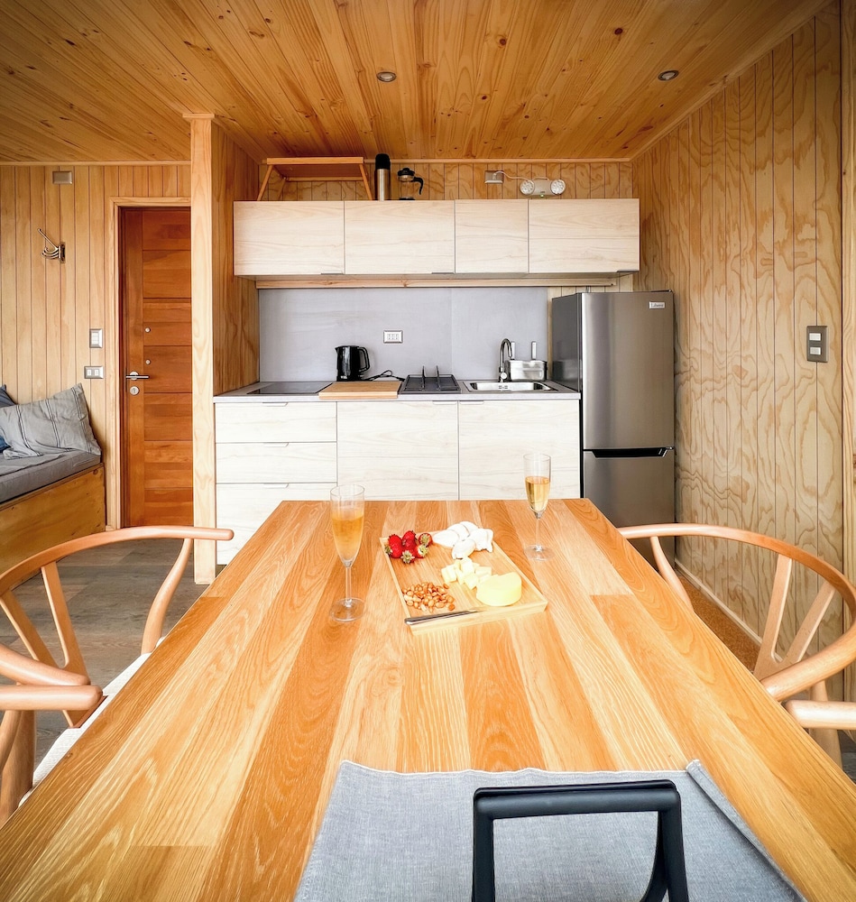 Family Cabin, 2 Bedrooms, Terrace, Lake View photo 3