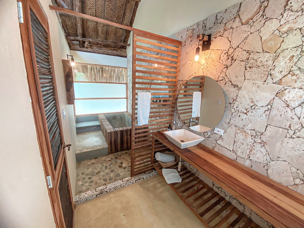 Deluxe Double Room, Balcony photo 3