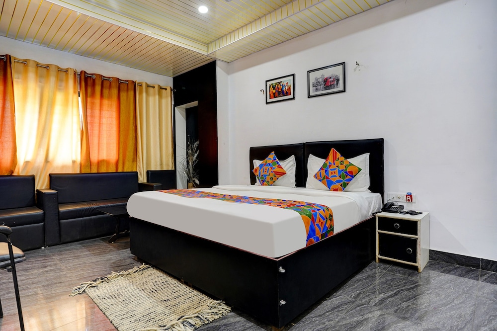 Deluxe Room - Photo 1