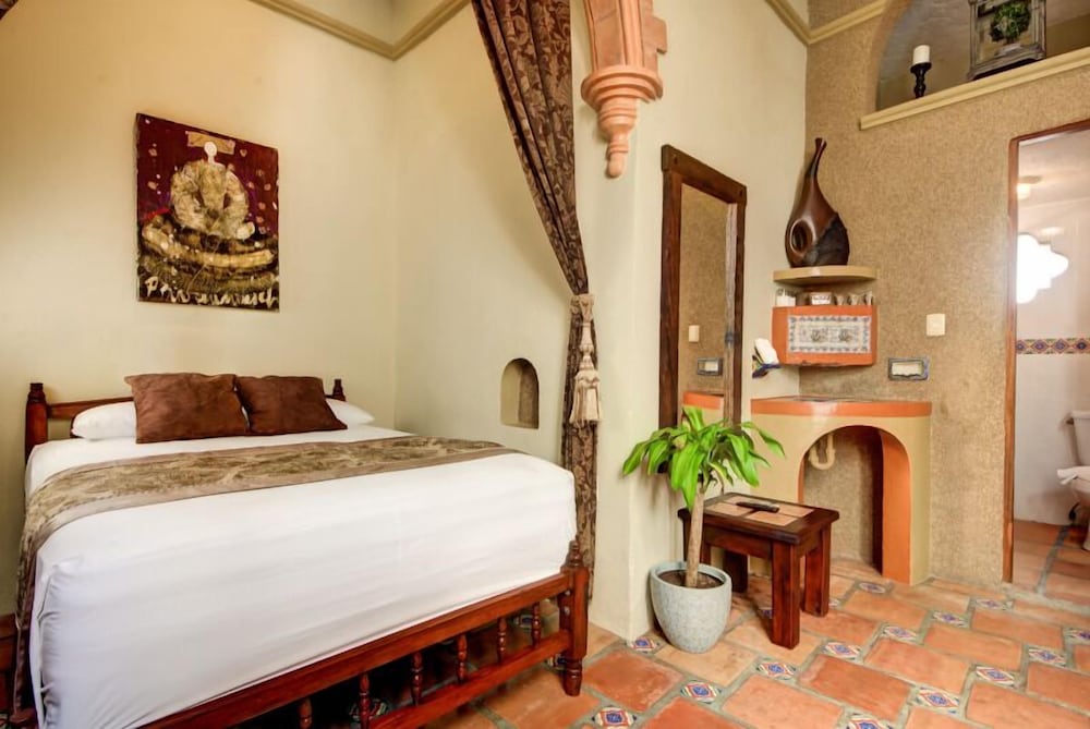 Double Room (Double Interior Room) - Photo 1