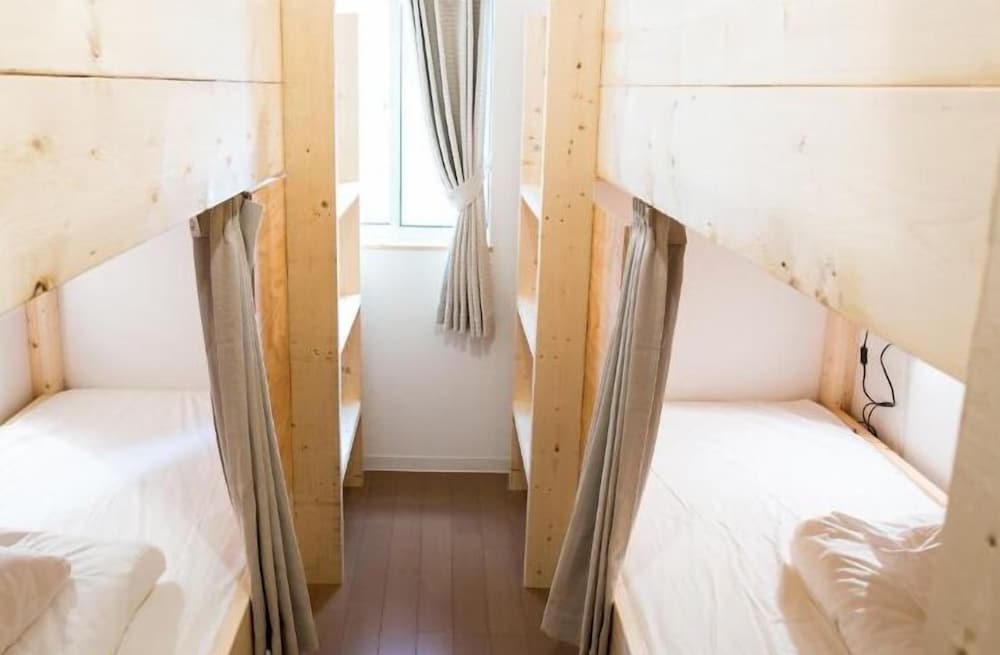 Unisex Dormitory photo 1