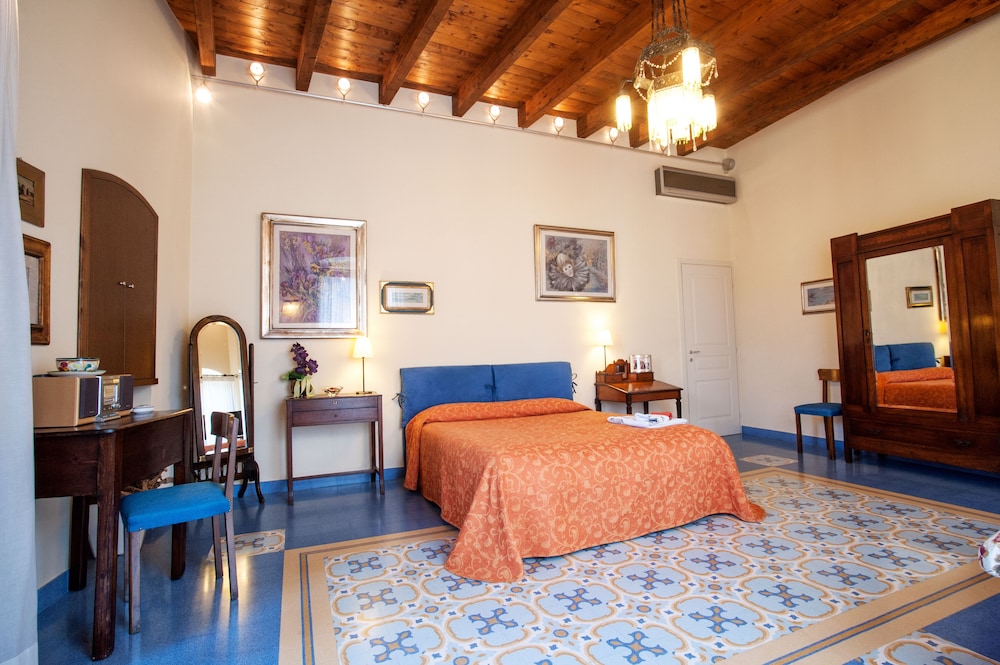 Superior Double Room photo 3