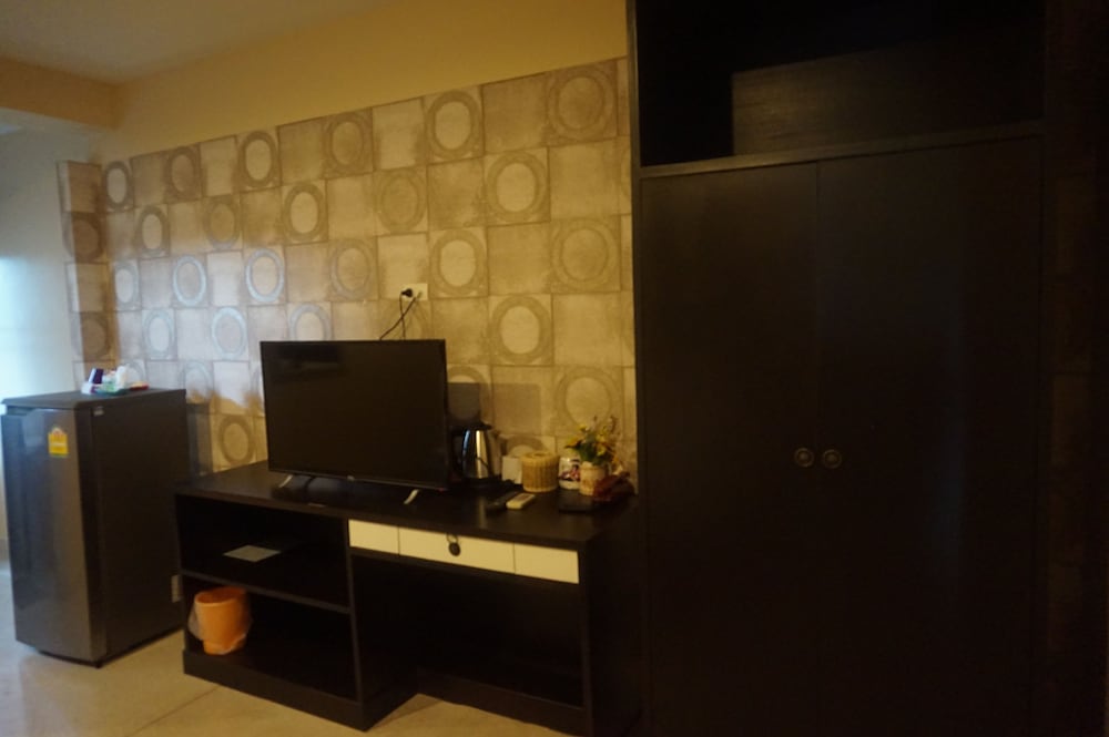 Deluxe Twin Room photo 3
