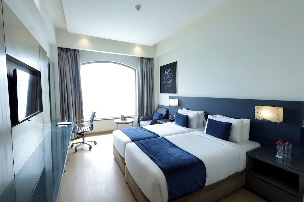 Room, 2 Twin Beds, Non Smoking - Photo 1