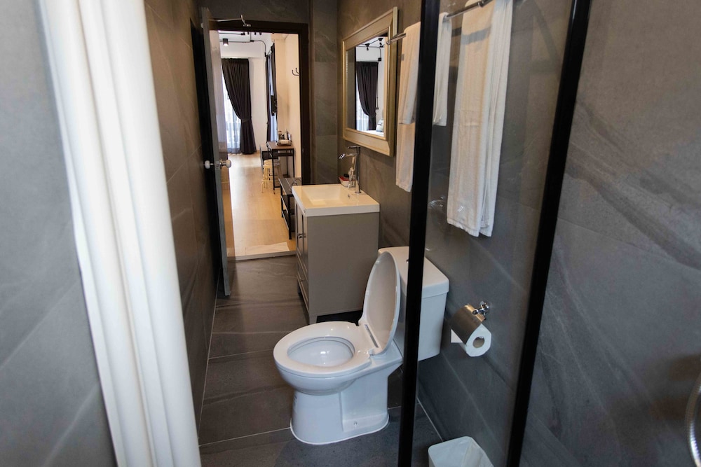 Studio Double Room With Balcony (No Elevator, 4 Stories Wing)