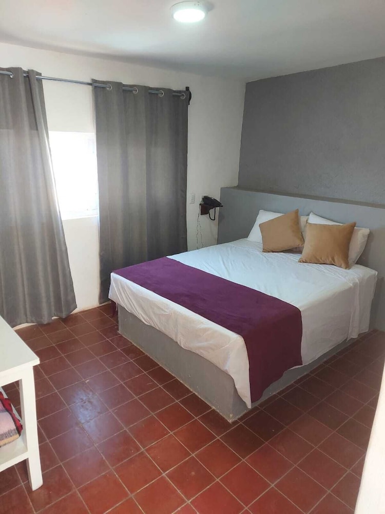 Executive Room, 1 Queen Bed
