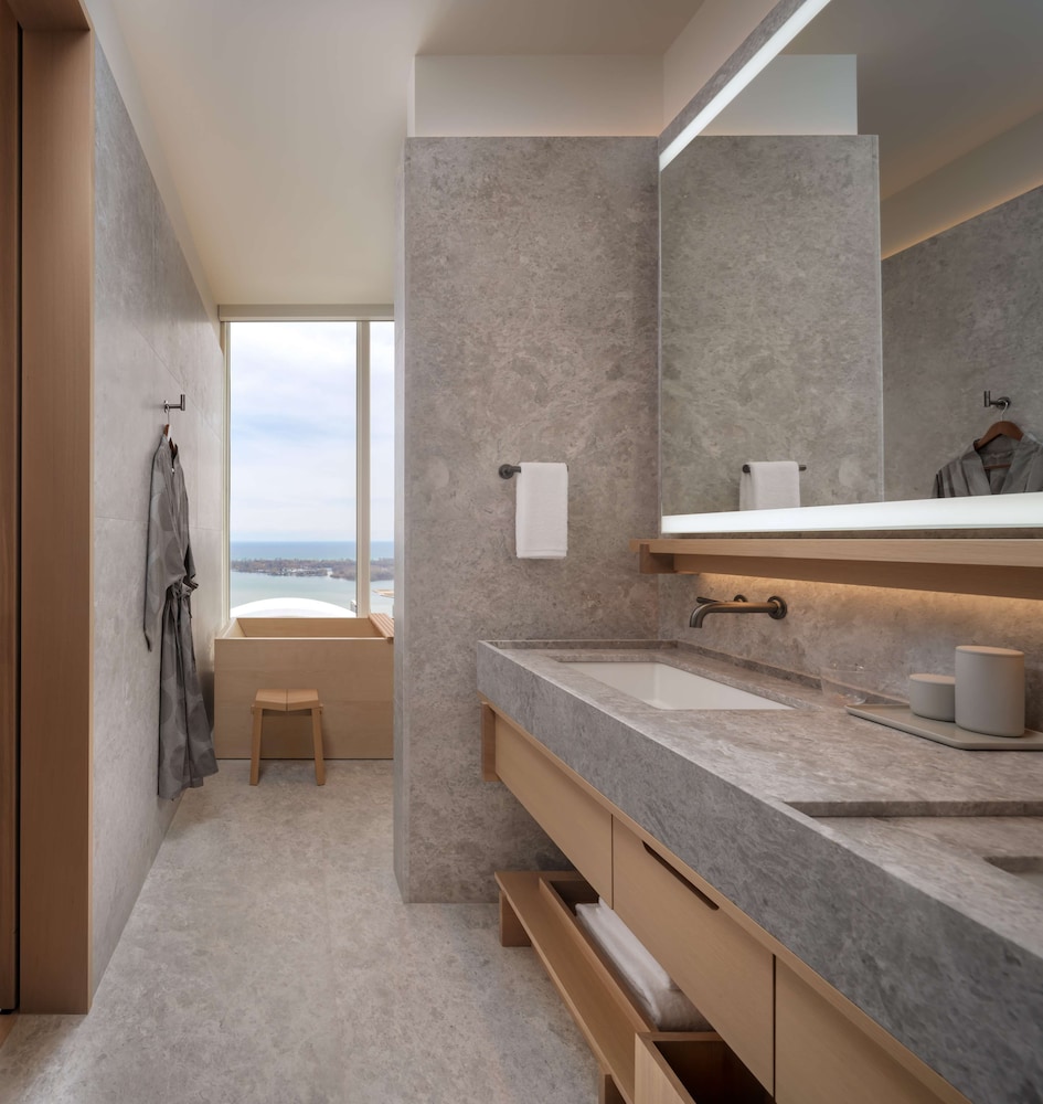 Zen Junior Suite