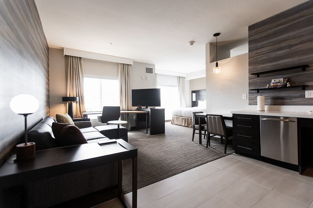 Suite, 1 Bedroom (Hearing Accessible) photo 1