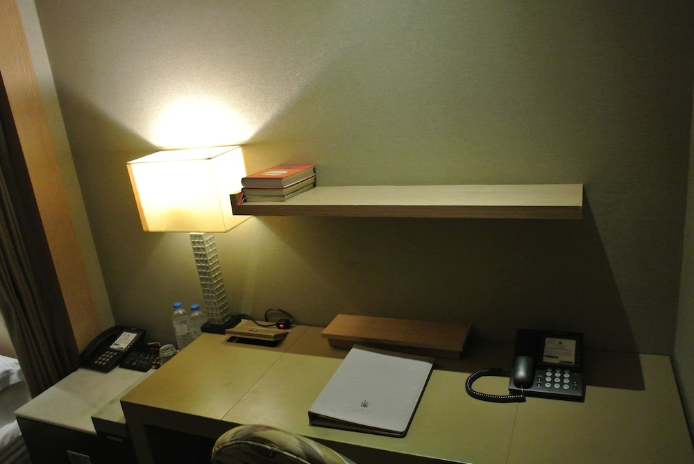 Standard Double Room, No Windows (No extra bed) photo 2