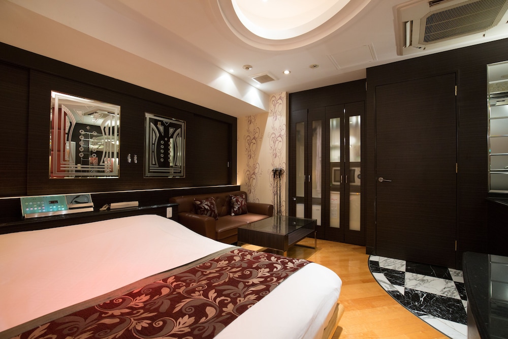 Superior Room, 1 Queen Bed, Mist Sauna, Non Smoking photo 2