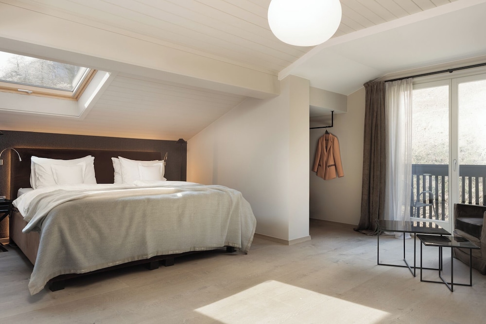 Double Room, Balcony (North) photo 2