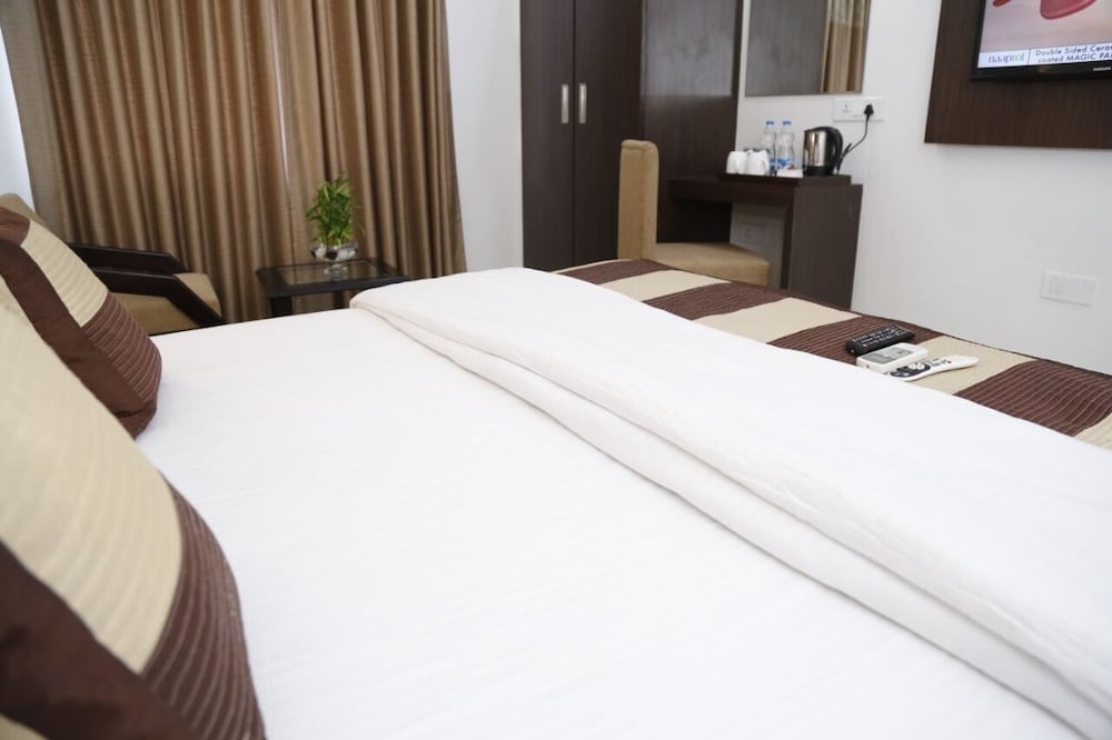 Premium - Photo 11