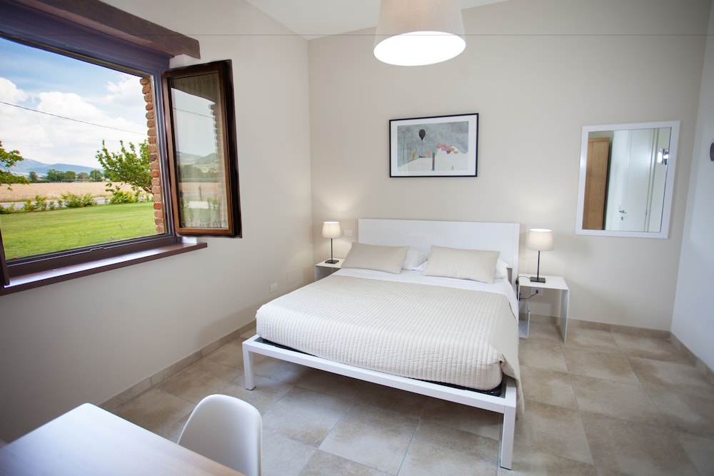 Deluxe Triple Room photo 1