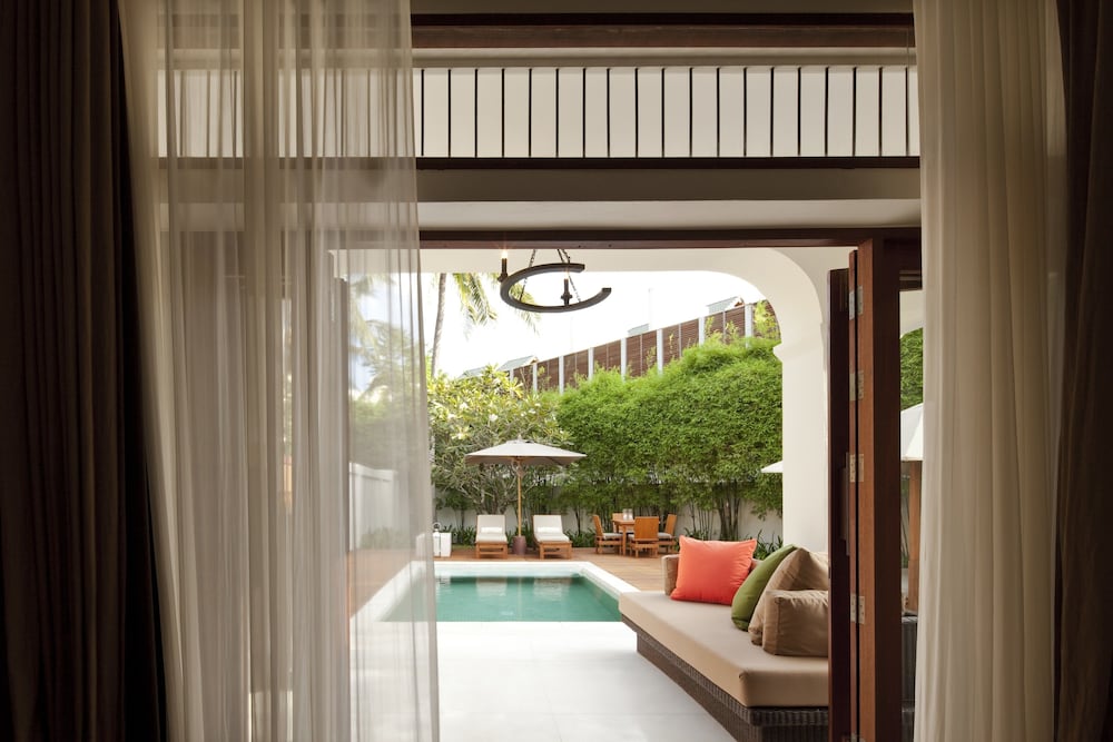 One Bedroom Duplex Suite - Photo 4