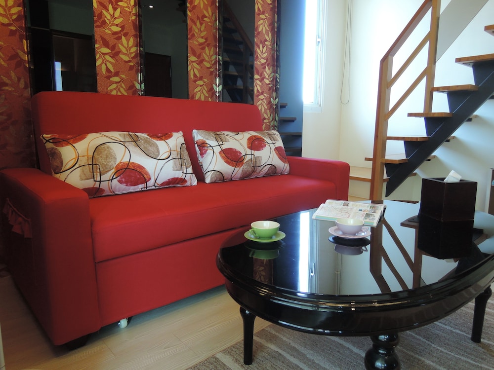 Signature Loft, 1 Double Bed, Non Smoking, Mezzanine photo 2