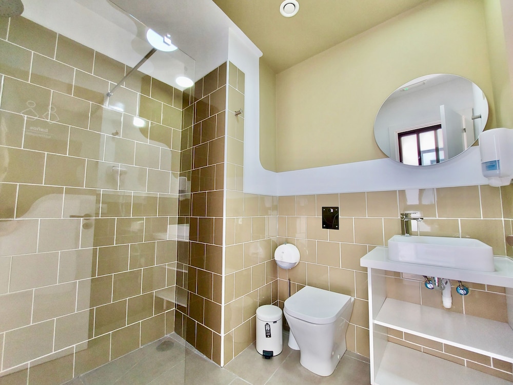 City Shared Dormitory, 1 Double Bed, Accessible