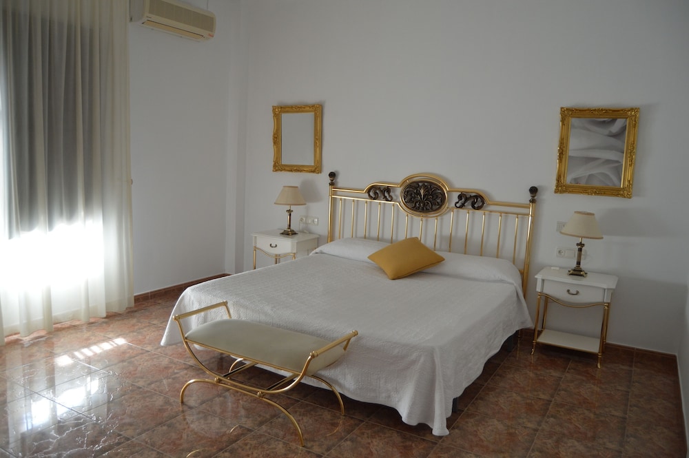 Habitación Doble Clásica o con Dos Camas Individuales