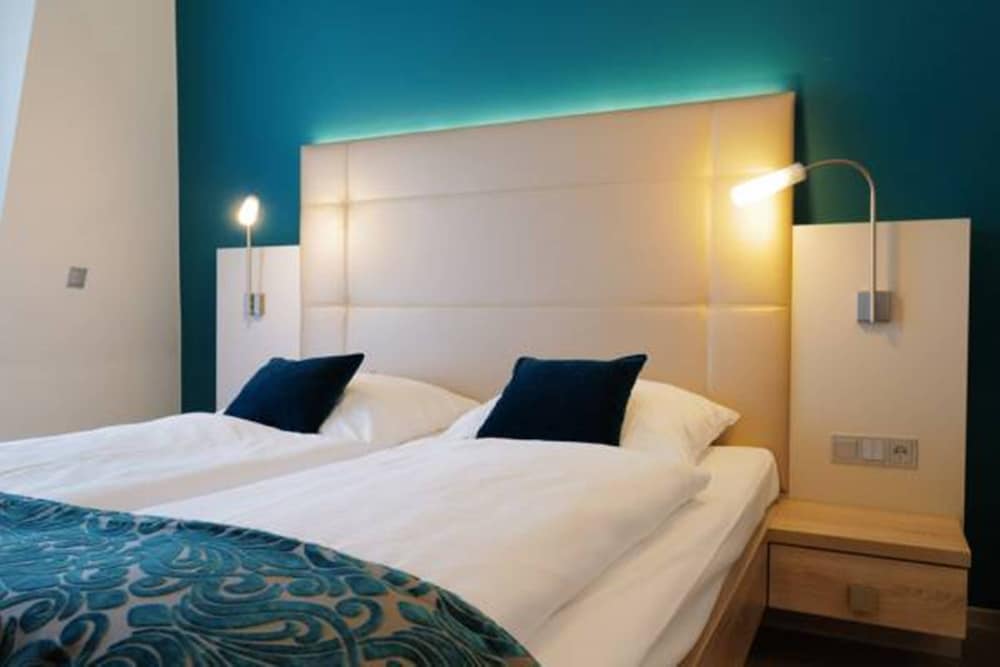 Deluxe Double Room photo 2