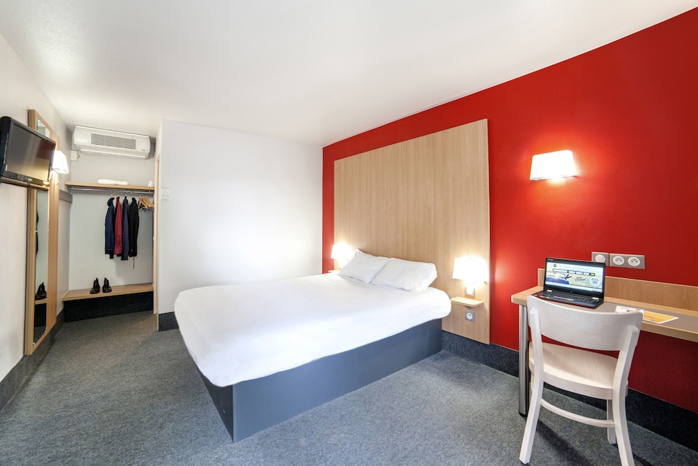 Double Room, Non Smoking photo 3