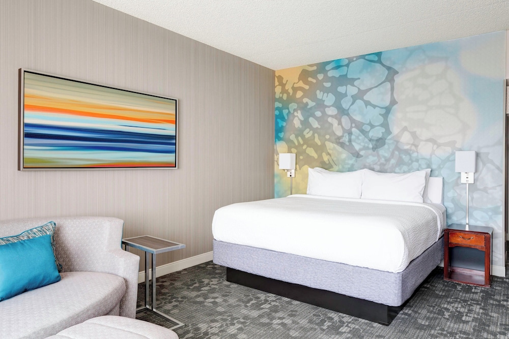 Suite, 1 Bedroom (Mobility Accessible, Tub) photo 3