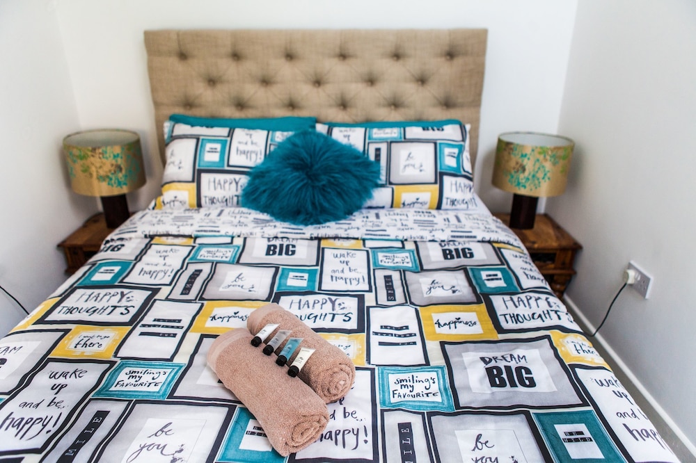 Premium Apartment, 1 King Bed with Sofa bed, Non Smoking, Garden View photo 3