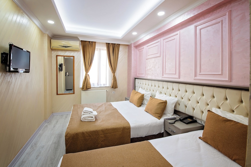 Standard Triple Room photo 1