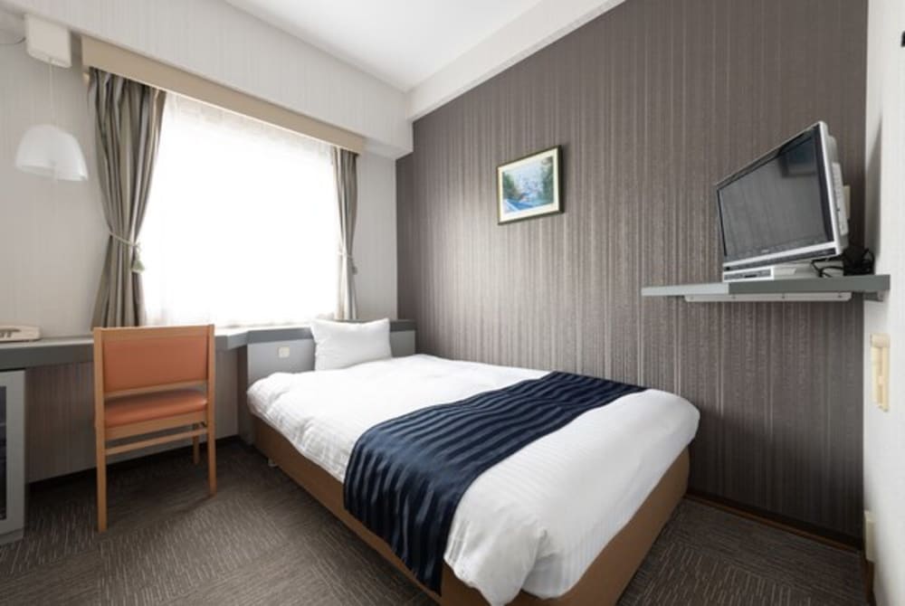 Single Room, 1 Single Bed, Smoking photo 2