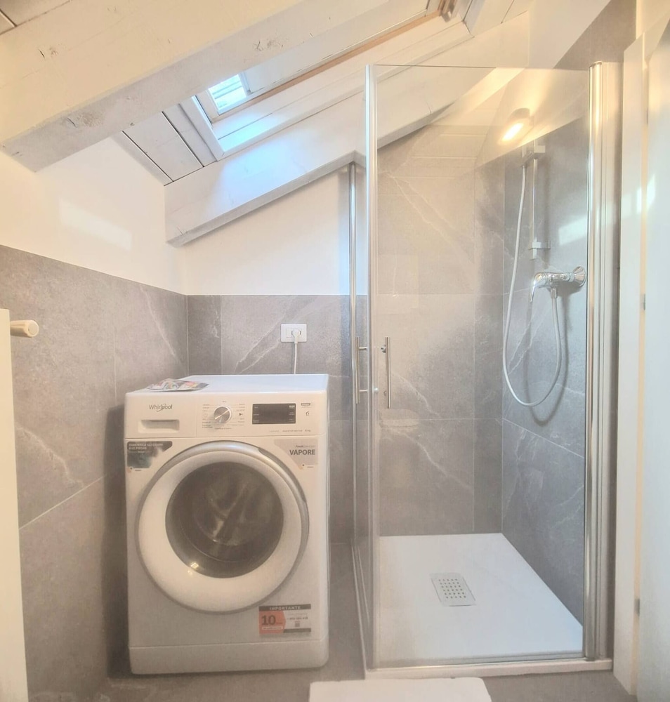 Modern Viggiù Suite Home, Billede 5
