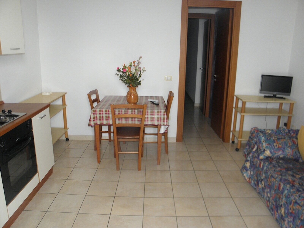 Classic Condo, City View photo 2