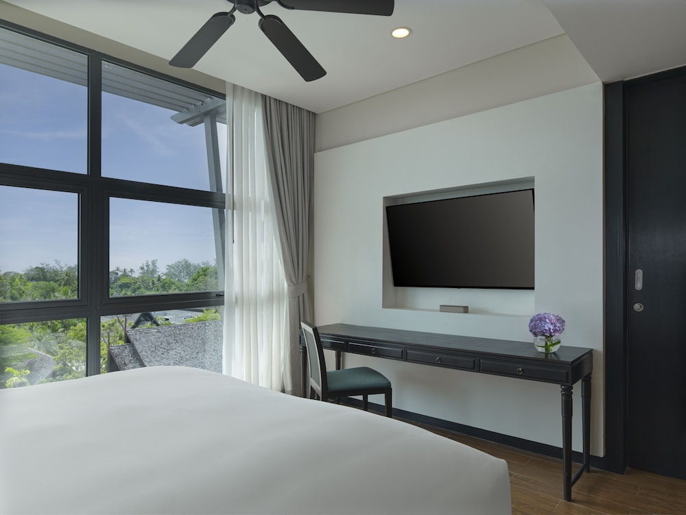 One Bedroom Suite photo 2