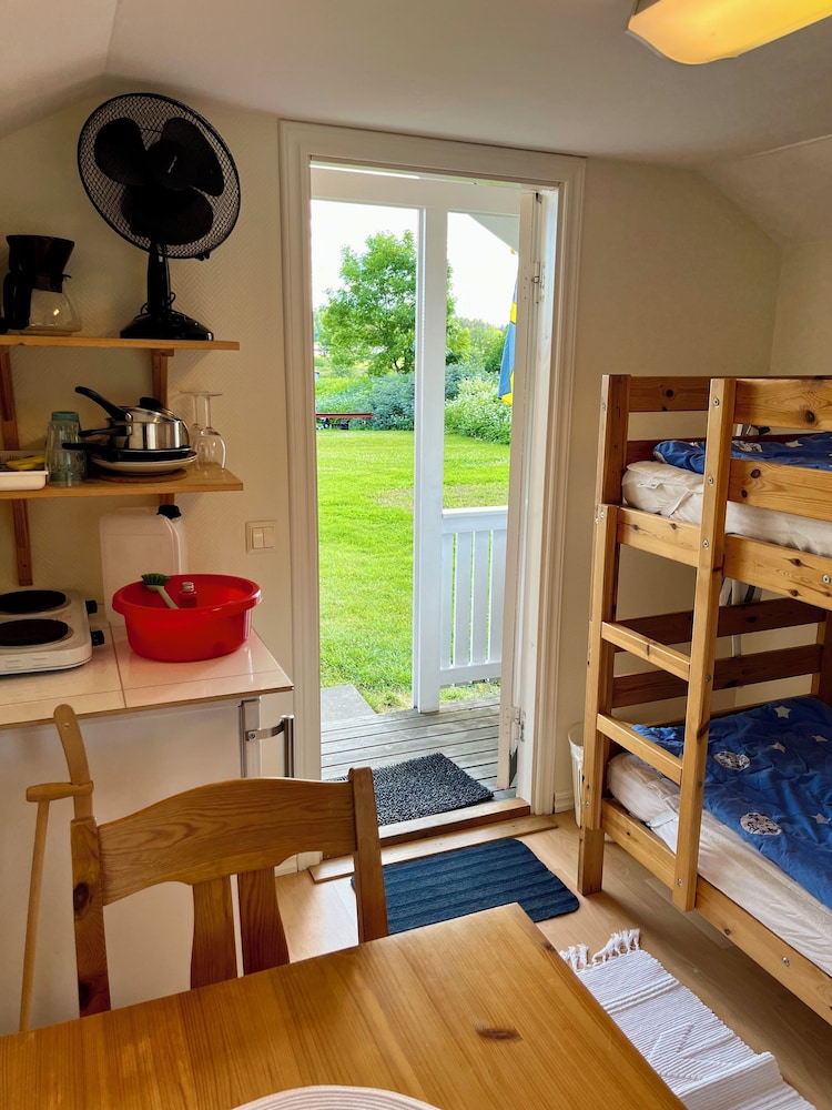 Cabin photo 2