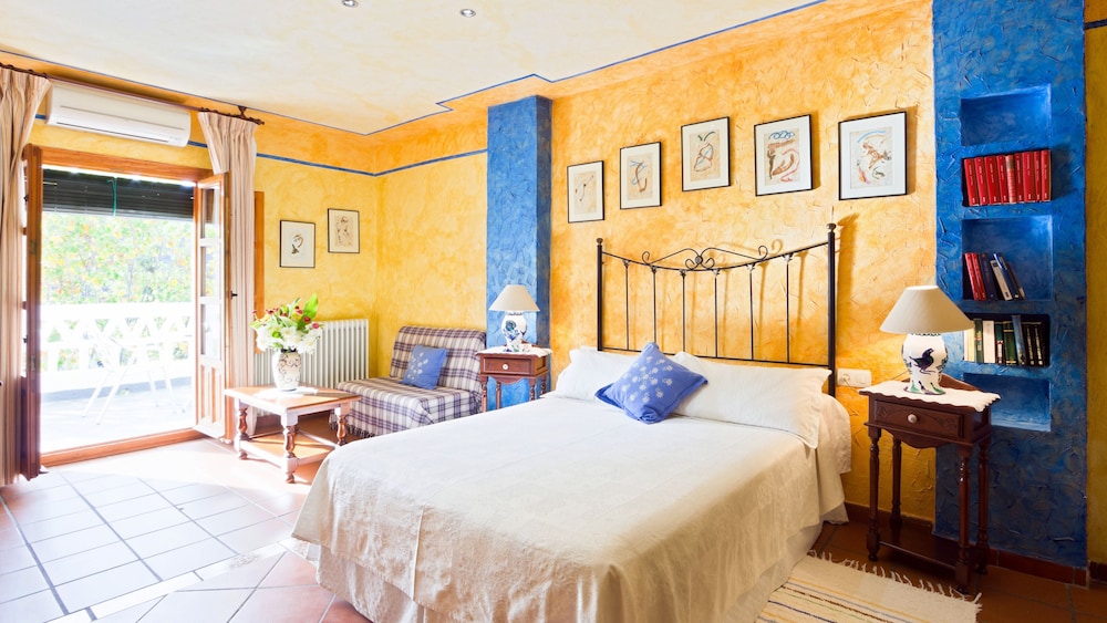 Single Room photo 2
