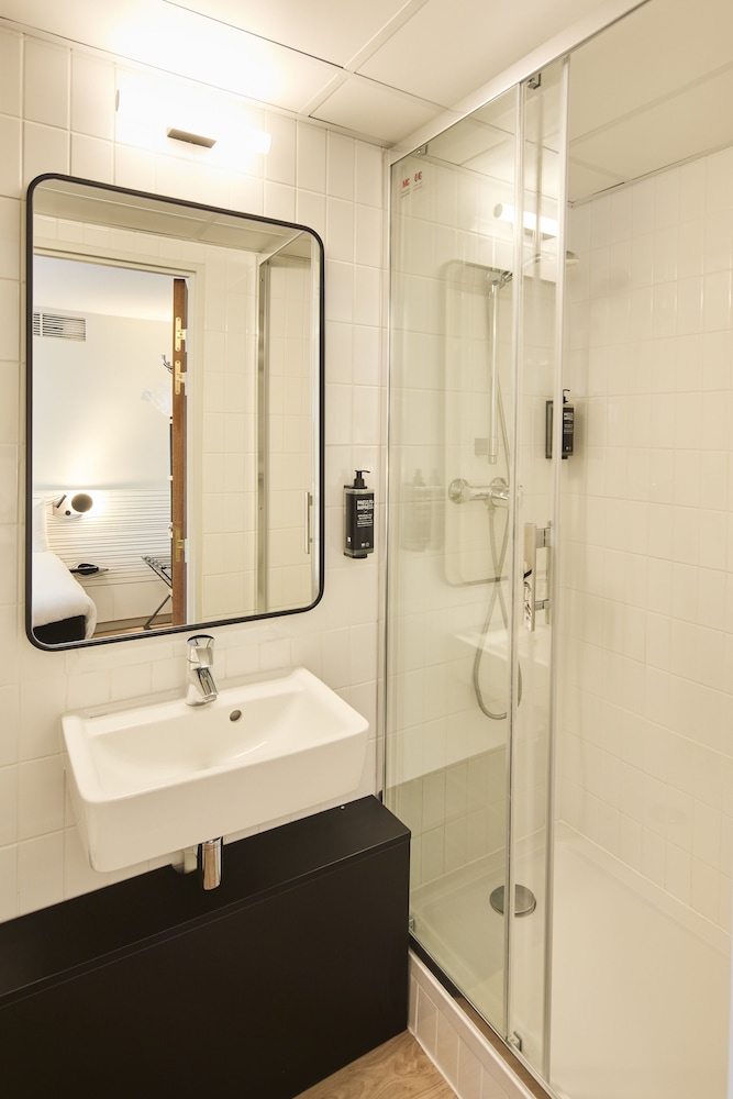 Standard Double Room, 1 Double Bed - Photo 2