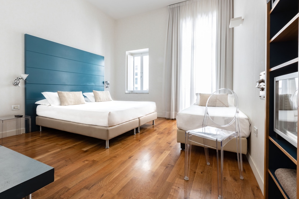 Standard Triple Room - Photo 1