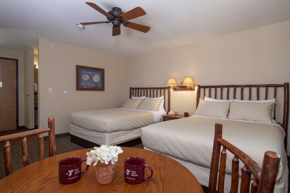 Classic Room, Non Smoking, Refrigerator (Elevator Access)