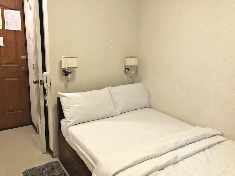 Standard Room photo 1