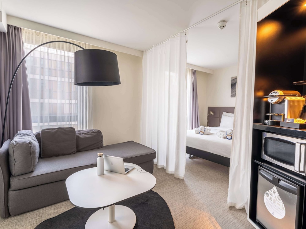 Executive Suite, Multiple Beds - Photo 5
