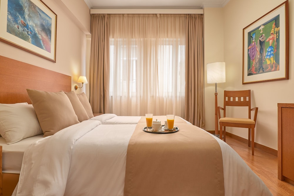 Double or Twin Room photo 2