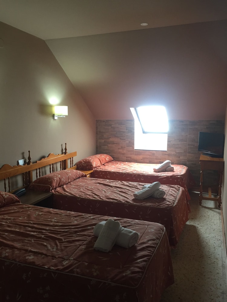 Habitación Estándar Triple, 3 camas individuales.