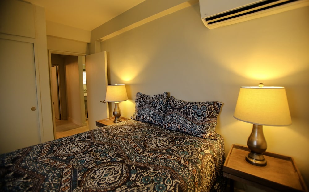 Ocean View, 2 Bedroom Apartment, Non Smoking - A photo 1