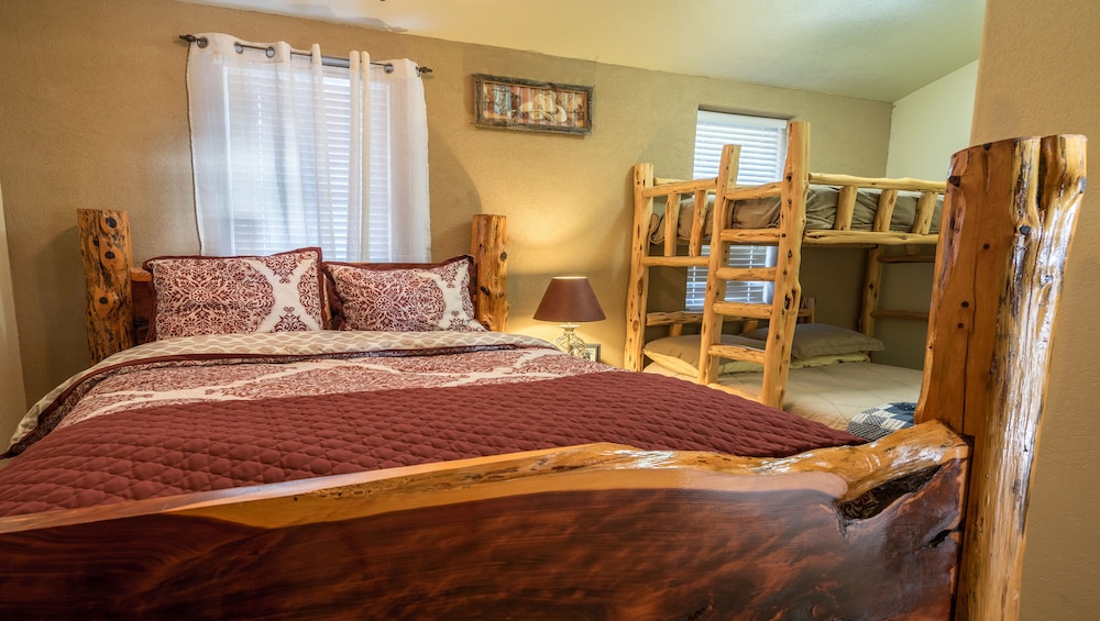 Condo, 2 Bedrooms, Lakeside (Native Texan) photo 2
