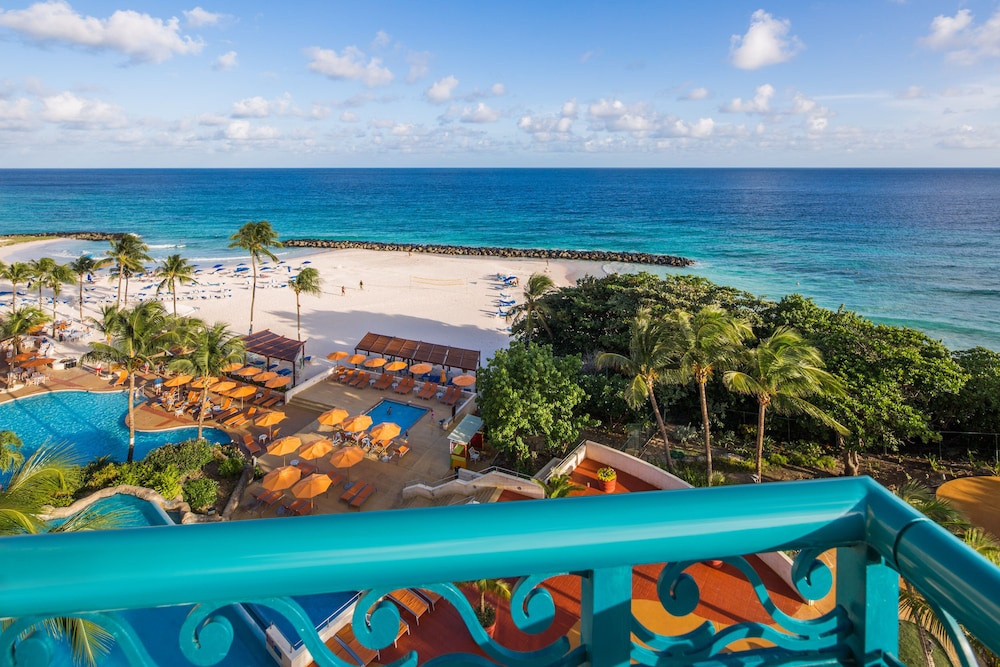 Premium Room, 1 King Bed, Ocean View - Photo 4