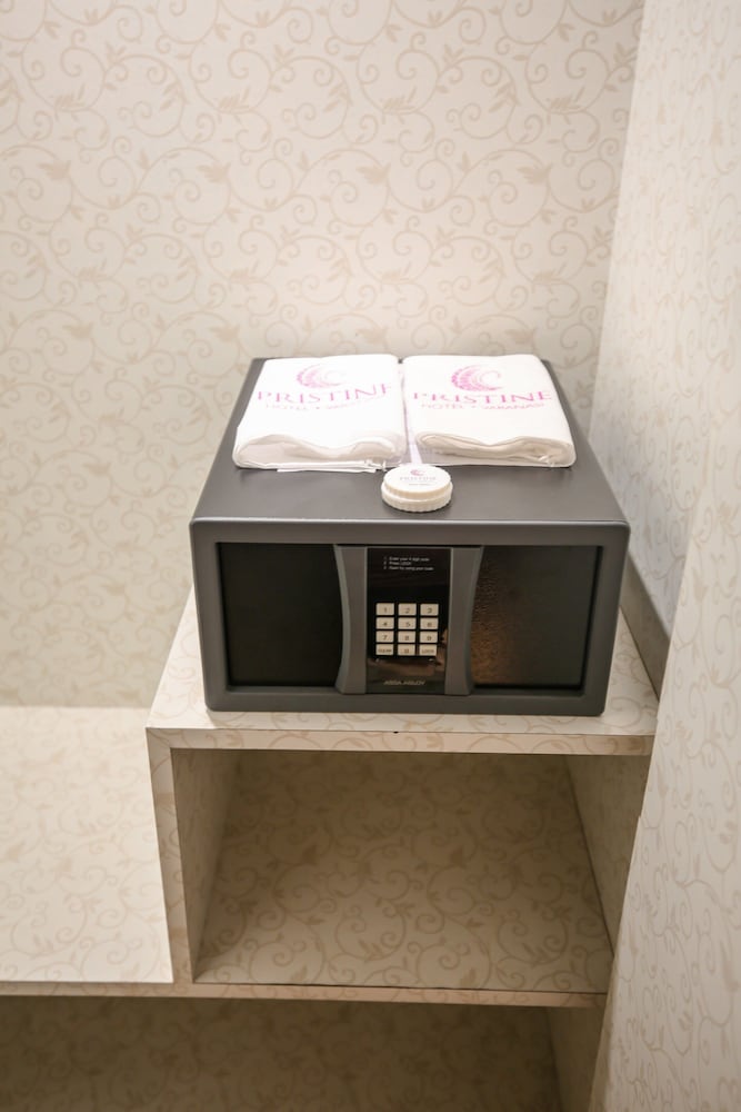 Executive Room - Photo 2