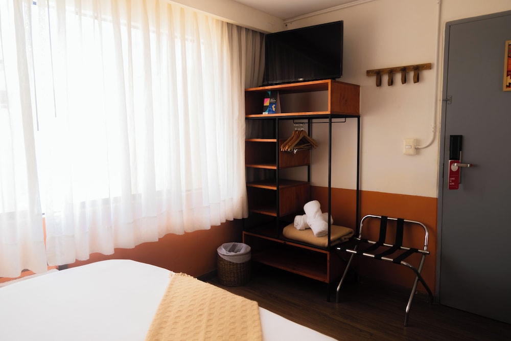 Standard Room - Photo 2